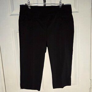 NEW!!! Ruby Rd. Slimming Comfort Waistband Clamdigger Stretch – Size 12